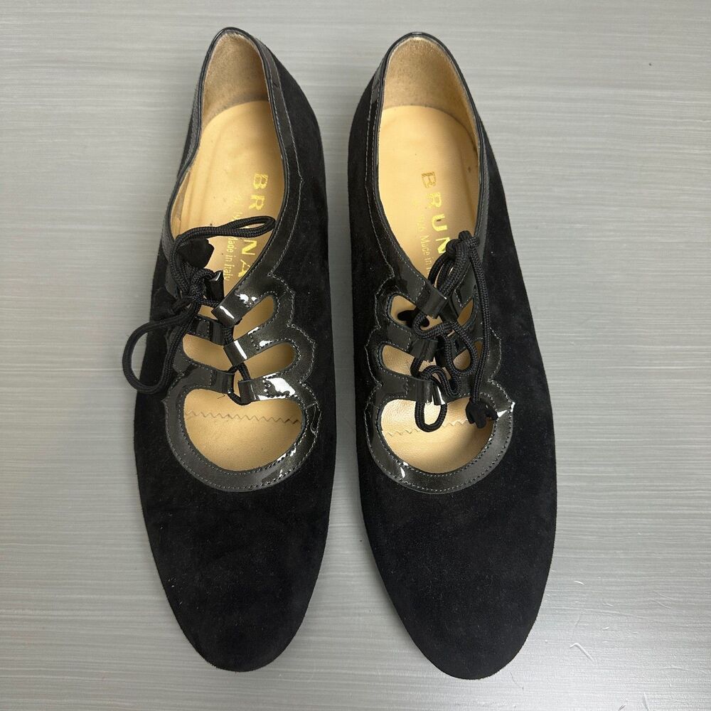 Vintage Brunate 37.5 Suede Lace-up Pump Made in Italy Parisian Chic Goth